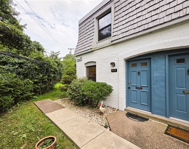 454 Country View Ct - Photo Thumbnail 16