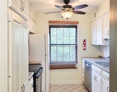 454 Country View Ct - Photo Thumbnail 6