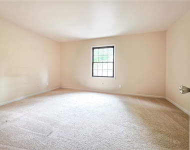 454 Country View Ct - Photo Thumbnail 8