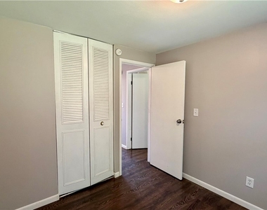 104 Finwood Drive - Photo Thumbnail 22