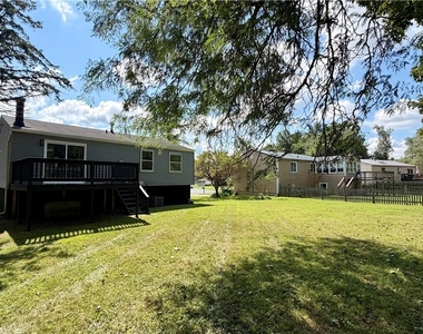 104 Finwood Drive - Photo Thumbnail 48