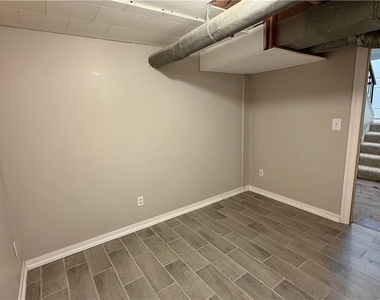 104 Finwood Drive - Photo Thumbnail 41