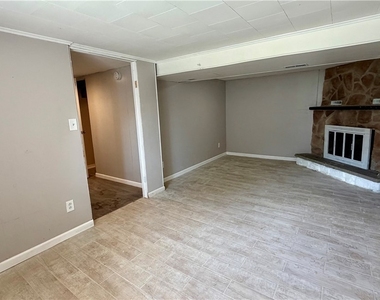 104 Finwood Drive - Photo Thumbnail 38