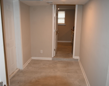 1923 Thompson Avenue - Photo Thumbnail 17