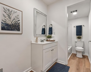 5095 Roswell Road - Photo Thumbnail 16
