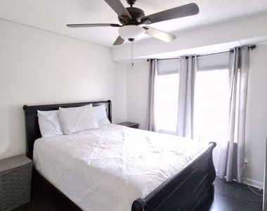 1142 Riverside Trace - Photo Thumbnail 9