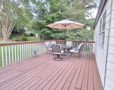 1142 Riverside Trace - Photo Thumbnail 18