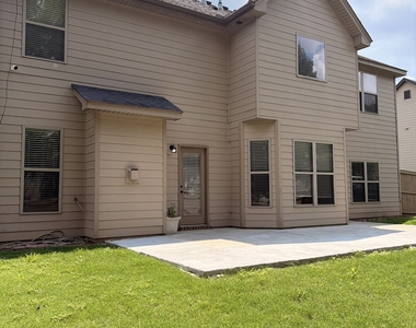 559 Madison Park Drive - Photo Thumbnail 45
