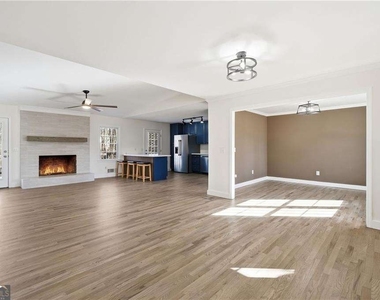 2810 Shaw Road - Photo Thumbnail 9