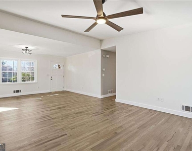 2810 Shaw Road - Photo Thumbnail 6