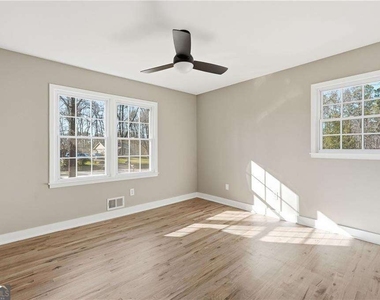 2810 Shaw Road - Photo Thumbnail 18