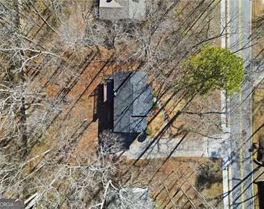 2810 Shaw Road - Photo Thumbnail 3