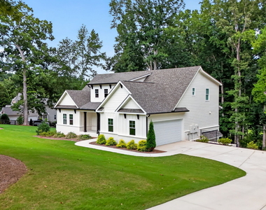 727 Old Collins Road - Photo Thumbnail 5