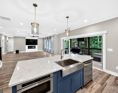 727 Old Collins Road - Photo Thumbnail 66