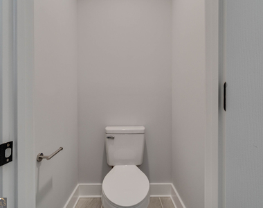 2389 A Highpoint Road - Photo Thumbnail 15