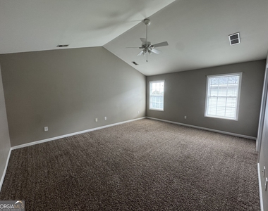 223 Milford Drive - Photo Thumbnail 17