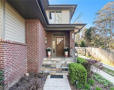 623 Ansley Street - Photo Thumbnail 1