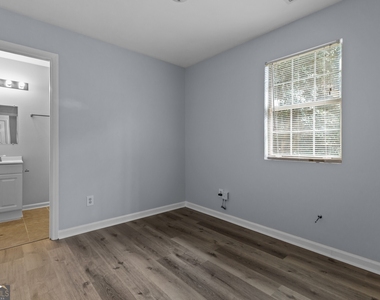 2262 Cobb Creek Drive - Photo Thumbnail 30