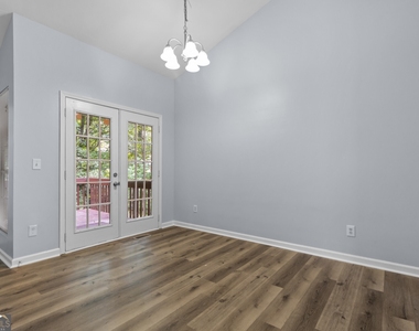 2262 Cobb Creek Drive - Photo Thumbnail 5