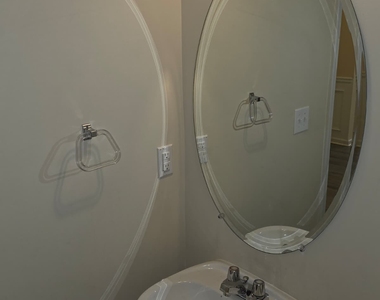 326 Lauren Drive - Photo Thumbnail 24