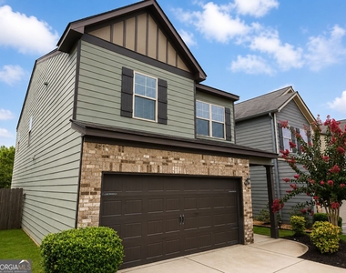 326 Lauren Drive - Photo Thumbnail 1