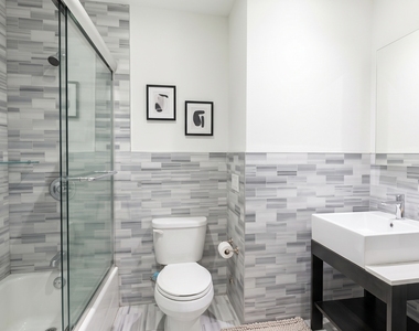 953 Columbus Avenue - Photo Thumbnail 3