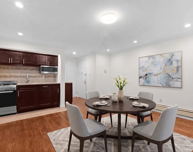 32 Hamilton Terrace - Photo Thumbnail 2