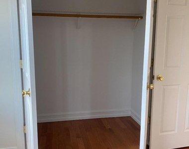 525 Central Avenue, Th9 - Photo Thumbnail 6