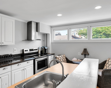 512 Main Avenue - Photo Thumbnail 4