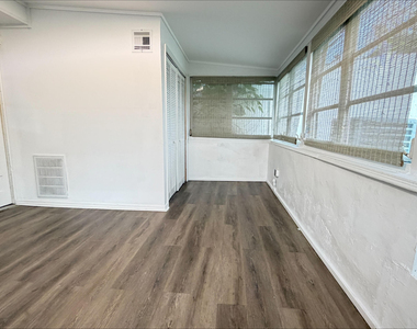 104 Burlington Avenue - Photo Thumbnail 16