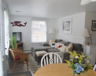 66 1st Avenue - Photo Thumbnail 3