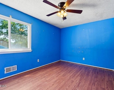 200 Pacific Avenue - Photo Thumbnail 10
