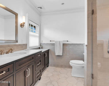 102 Inlet Terrace - Photo Thumbnail 29