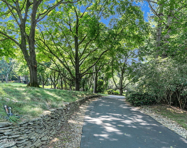 15 Page Drive - Photo Thumbnail 63