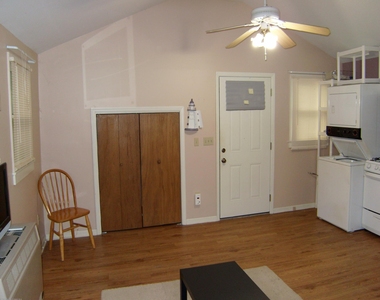 327 New Bedford Road - Photo Thumbnail 1