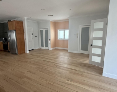 716 Cookman Avenue - Photo Thumbnail 6