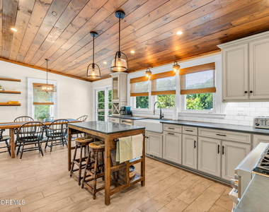566 Prospect Avenue - Photo Thumbnail 8