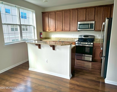 46 Creekside Way - Photo Thumbnail 3