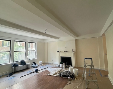 East 80th Street - Photo Thumbnail 6