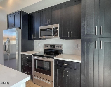 6060 E Baseline Road - Photo Thumbnail 13