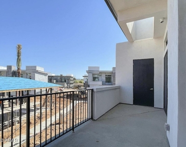 6060 E Baseline Road - Photo Thumbnail 15