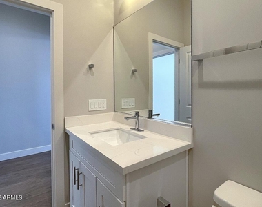 6060 E Baseline Road - Photo Thumbnail 22