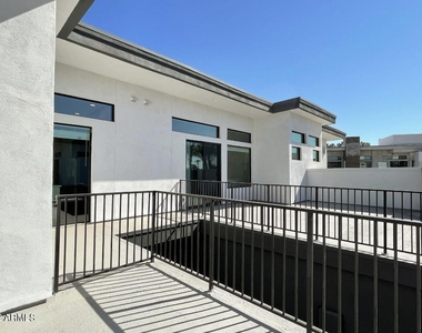 6060 E Baseline Road - Photo Thumbnail 28