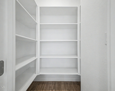 21505 E Sparrow Drive - Photo Thumbnail 17