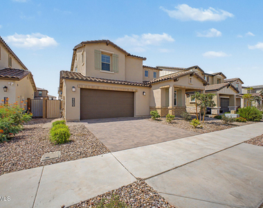 21505 E Sparrow Drive - Photo Thumbnail 4