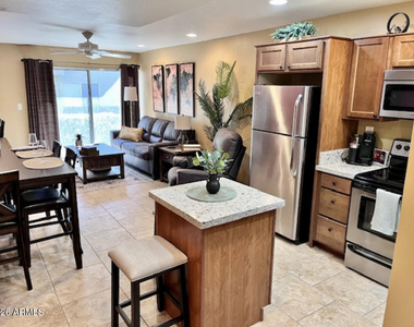 4630 N 68th Street - Photo Thumbnail 9