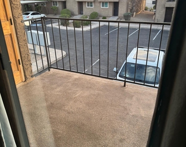 1545 E Sahuaro Drive - Photo Thumbnail 8