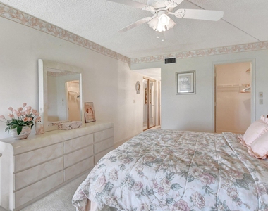23099 Barwood Lane N - Photo Thumbnail 11