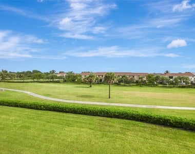 23099 Barwood Lane N - Photo Thumbnail 21