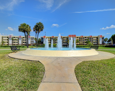 23099 Barwood Lane N - Photo Thumbnail 32